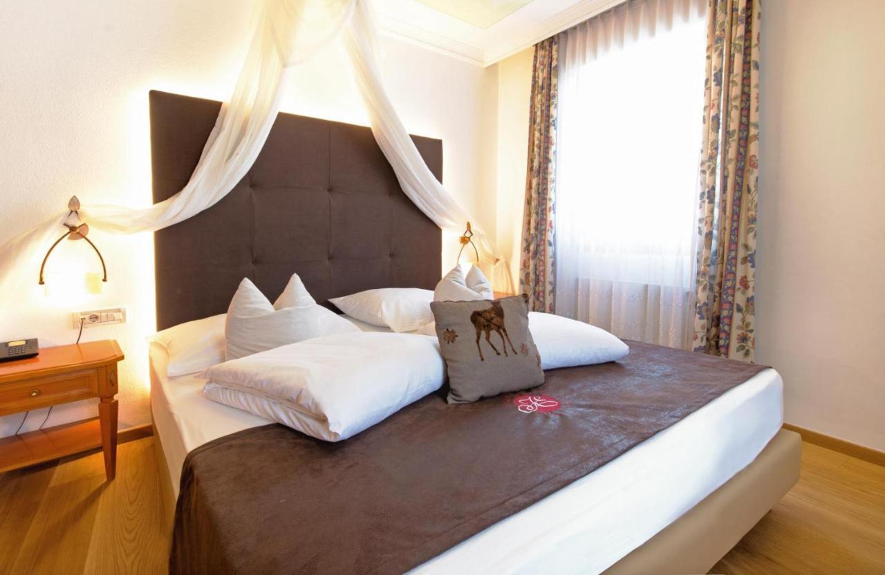 Hotel Engel Sluderno Phòng bức ảnh